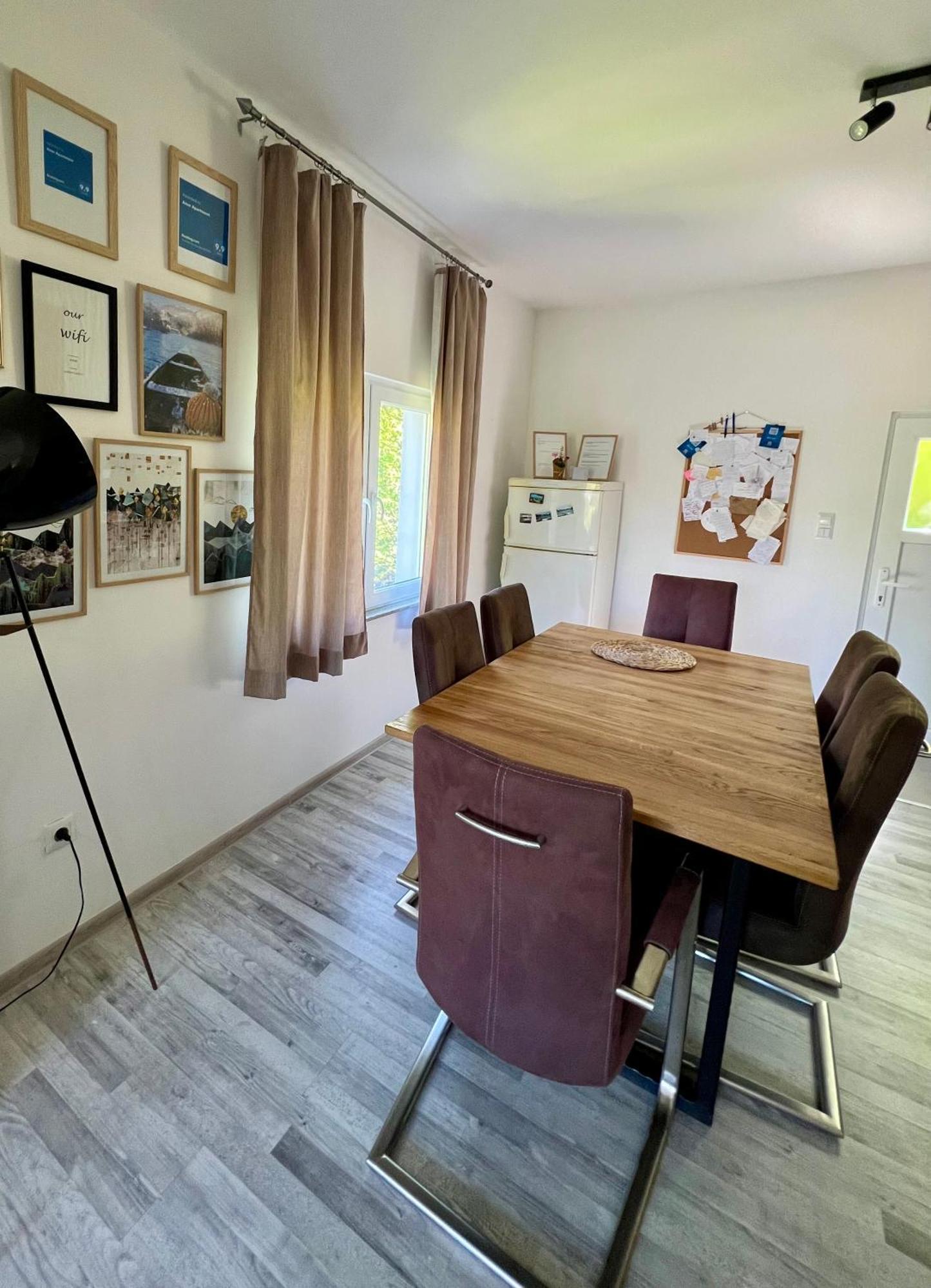 Anur Apartment Bihac Bagian luar foto